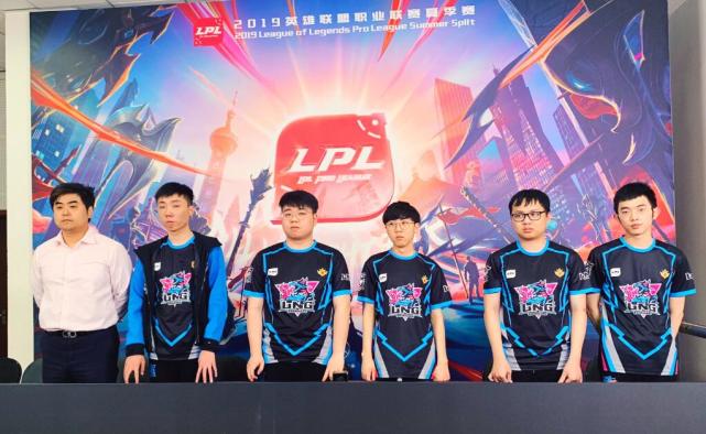 过多次交流 过多次交流