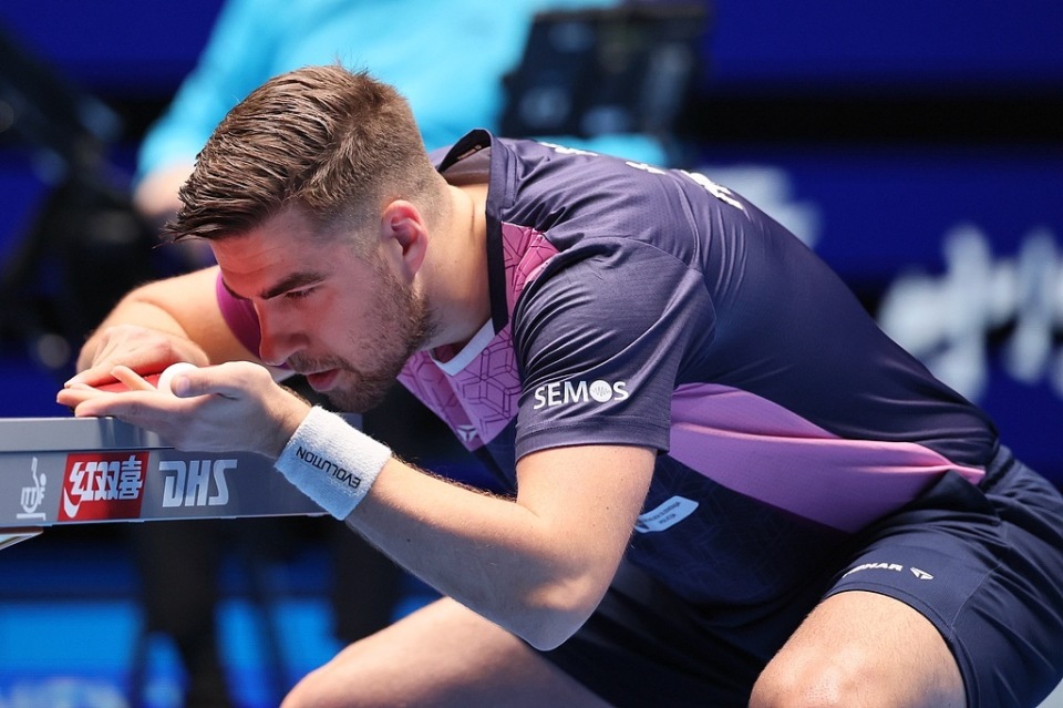 满火力的竞 满火力的竞